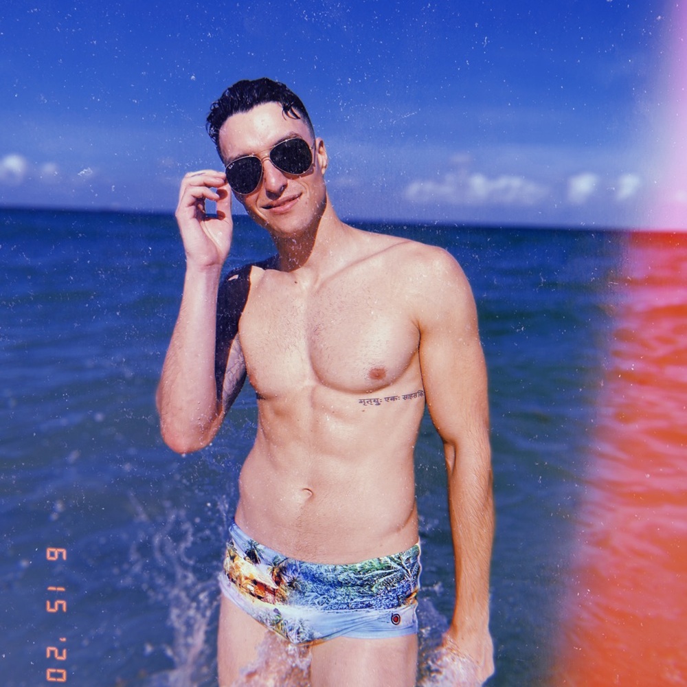 Meet your Posher, Andrew